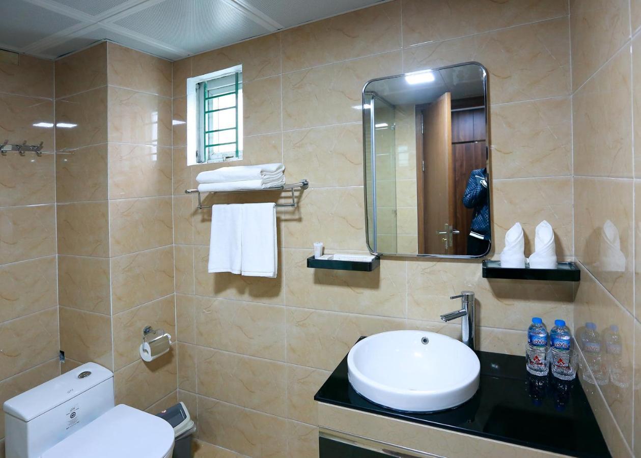 Olala Hotel Cam Pha ภายนอก รูปภาพ